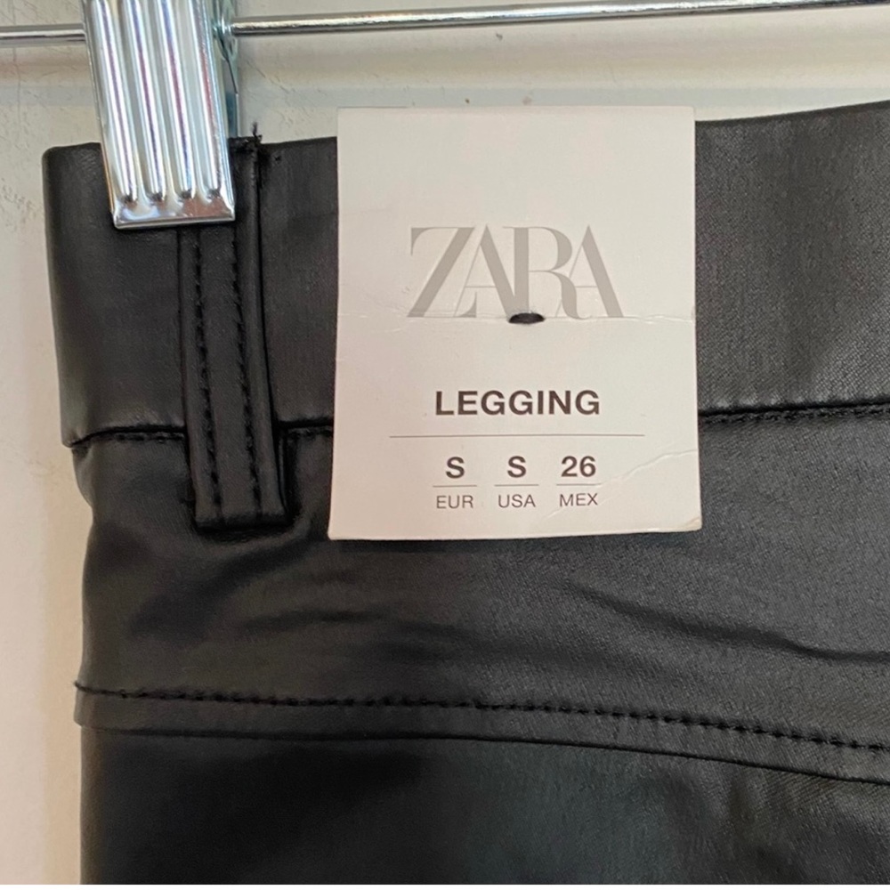 NWT ZARA Black Waxed Coated High Waist Leggings Trousers Size S Bloggers Fav. 1 - Picture 5 of 5